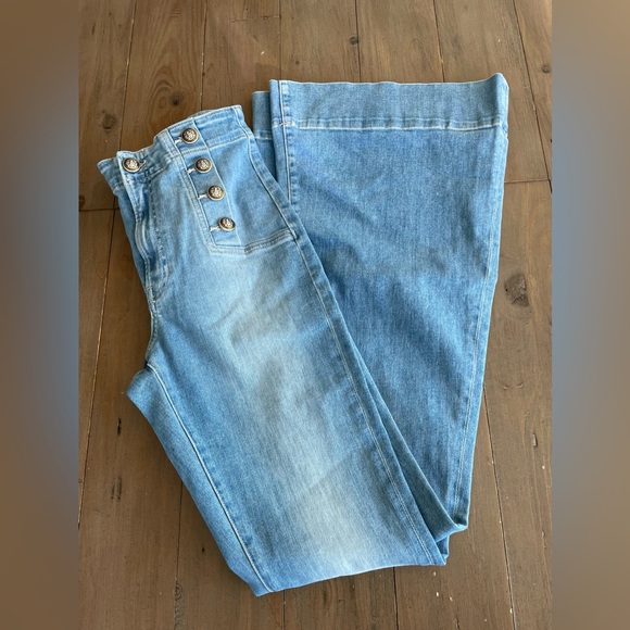 Veronica Beard Sheridan bell bottom Jean with sailor buttons NWT - Picture 11 of 13